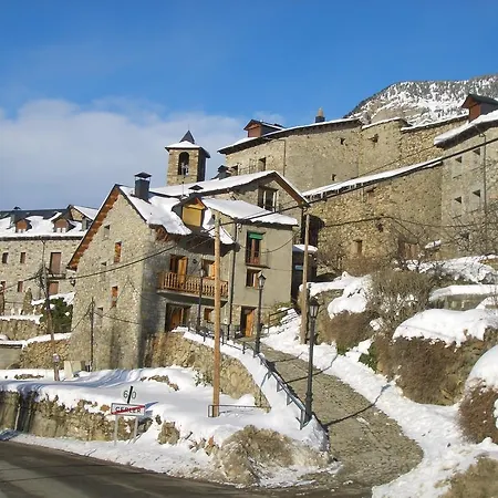 Ball Benas Edificio Aigualluts